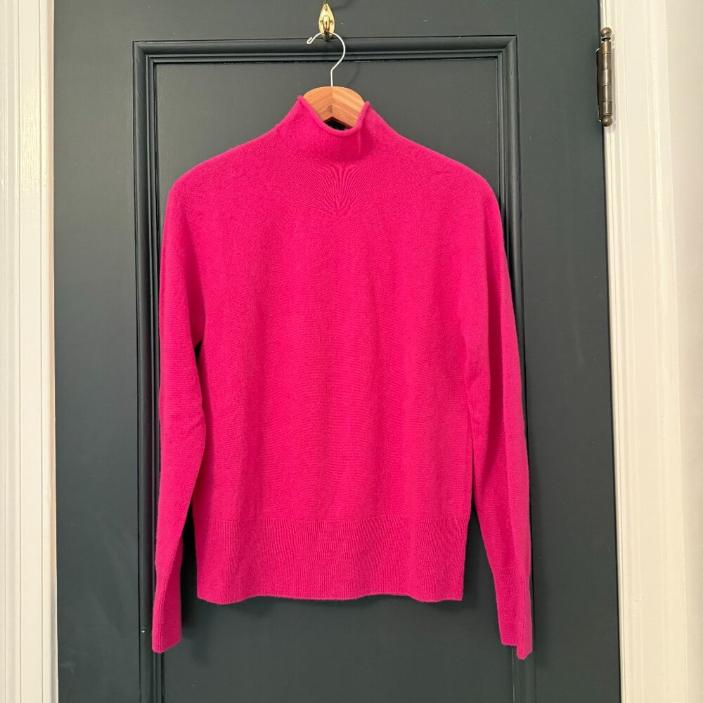 Pink 100% cashmere sweater